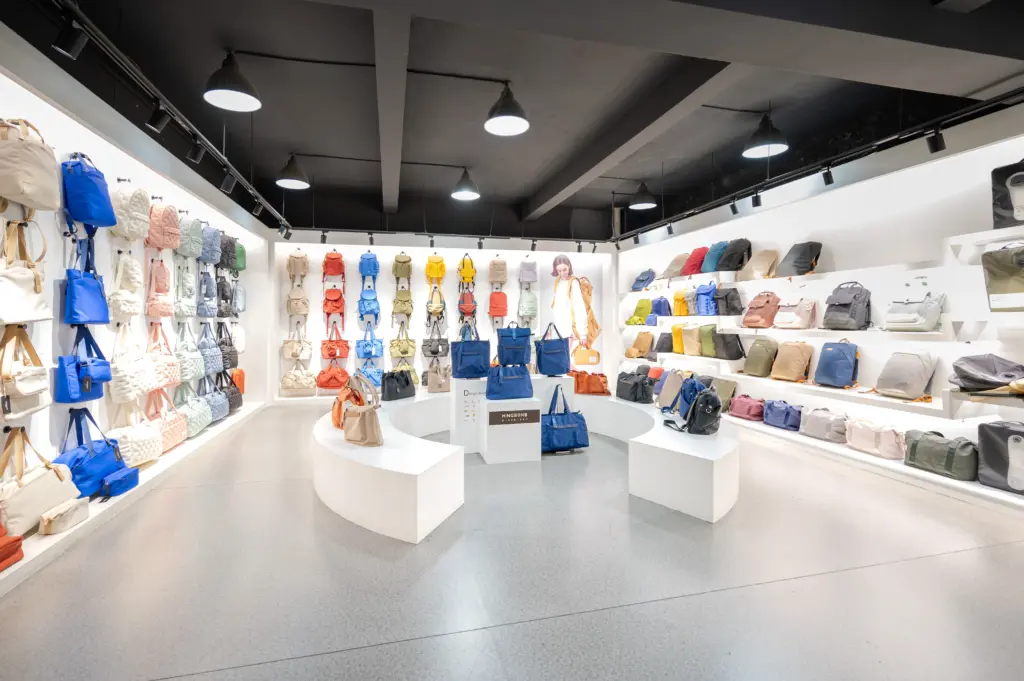 Handbag Manufacturing: How to Find and Vet a Private Label Handbag Factory