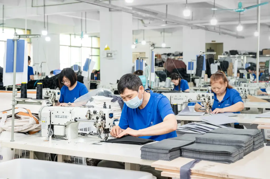 Bag Cost & MOQ Decoded: A Guide for Brands